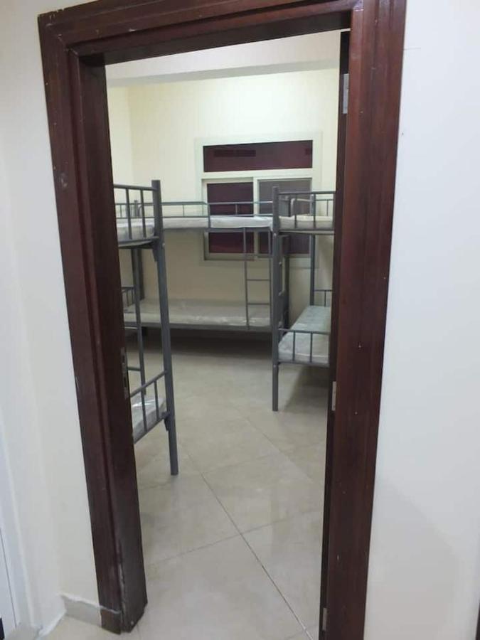 Apartamento Gulf Building In Front Of Al Noor Mosque Sharjah Exterior foto